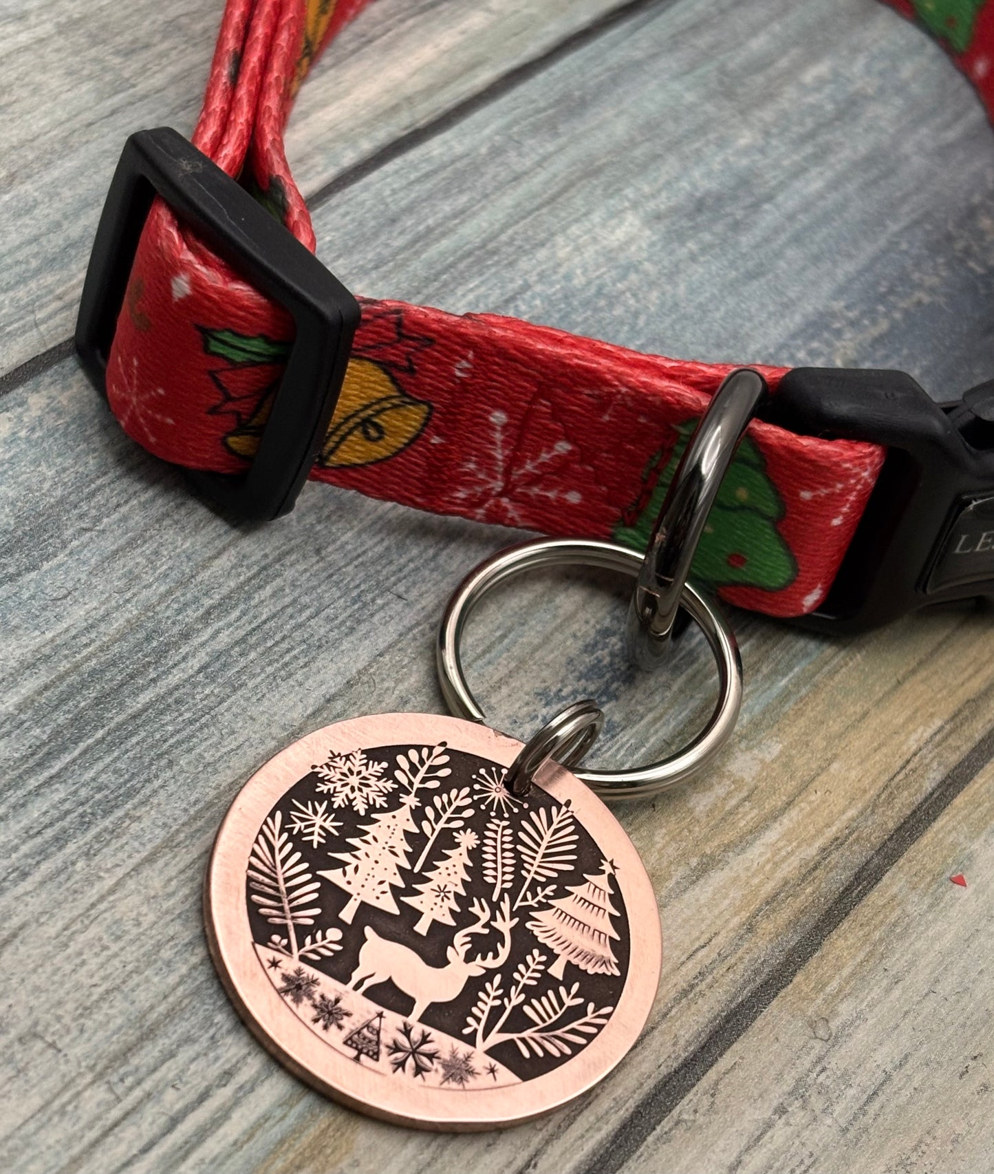 Swiss Christmas scene pet tag