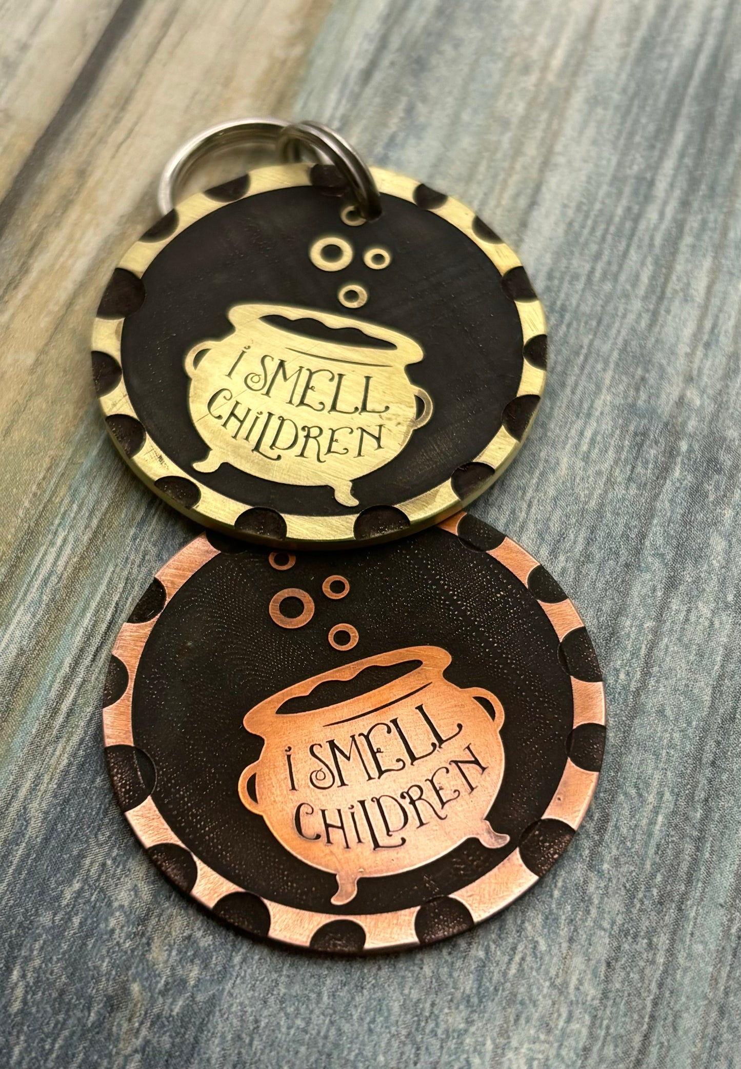 I smell Children Halloween Tag
